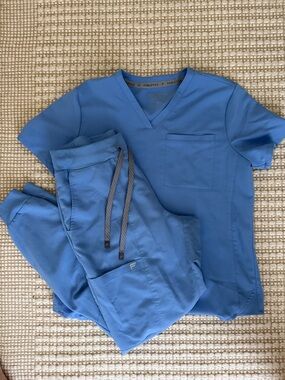 Fabletics Light Blue V-Neck Scrub Top with Jogger Pants